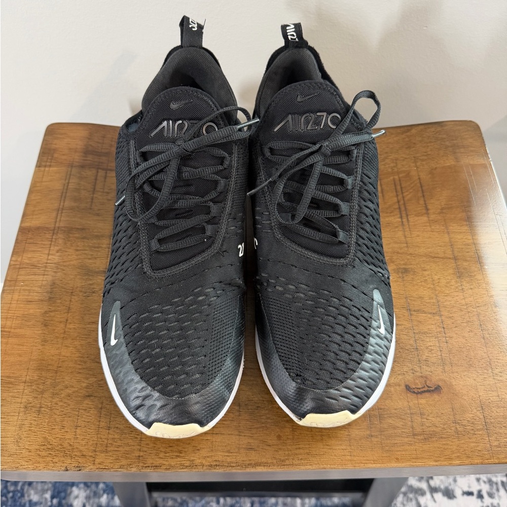 Nike Air Max 270